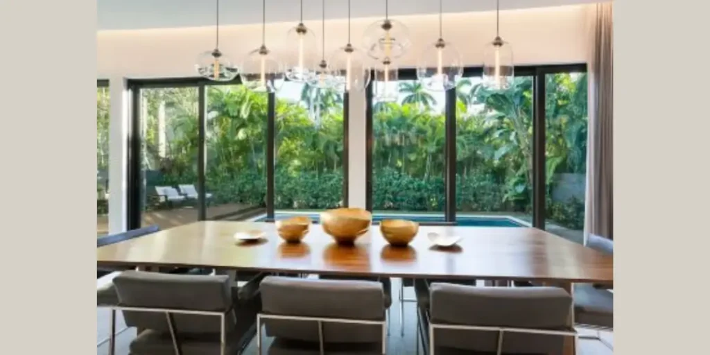 Cluster Pendant Lighting for Artistic Impact