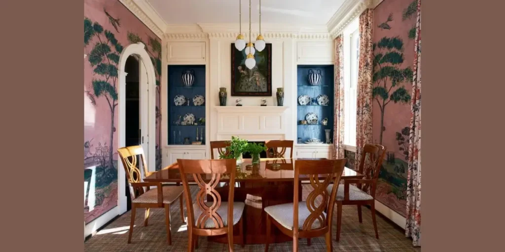 Central Dining Room Layout