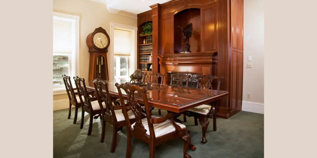 Separate Formal Dining Room Layout