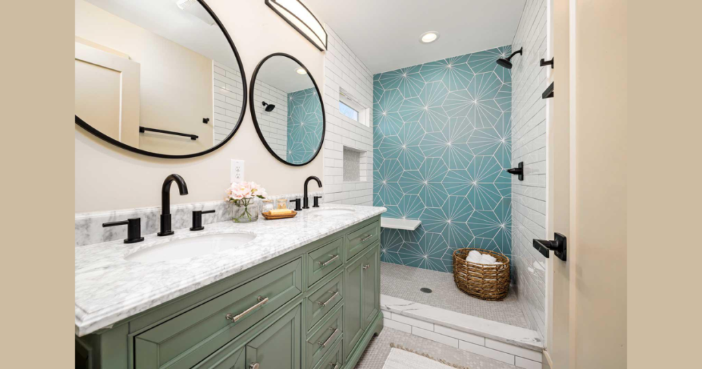 Accent Paint Bathroom Wall Decor for Color Focus