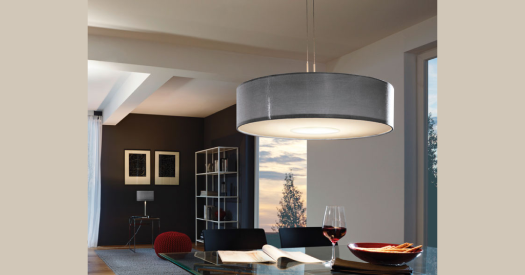 Adjustable Height Hanging Light for Flexible Dining Spaces