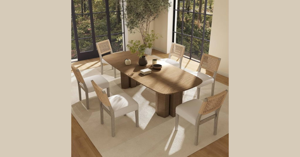  Comfortable Upholstered Chairs for Softness