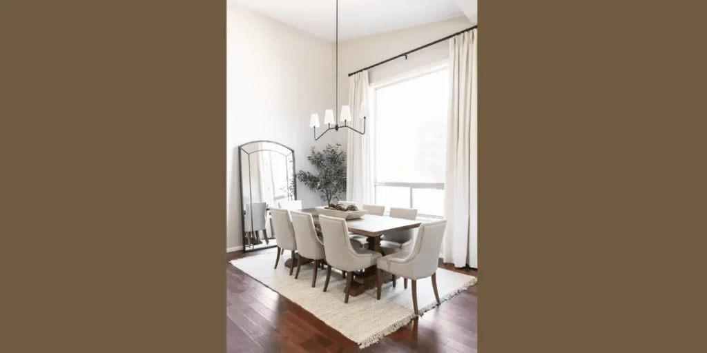 Floor-Length Mirror for a Modern Dining Room