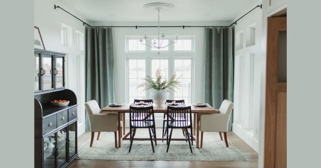 Roman Shades for a Clean and Polished Dining Room Style