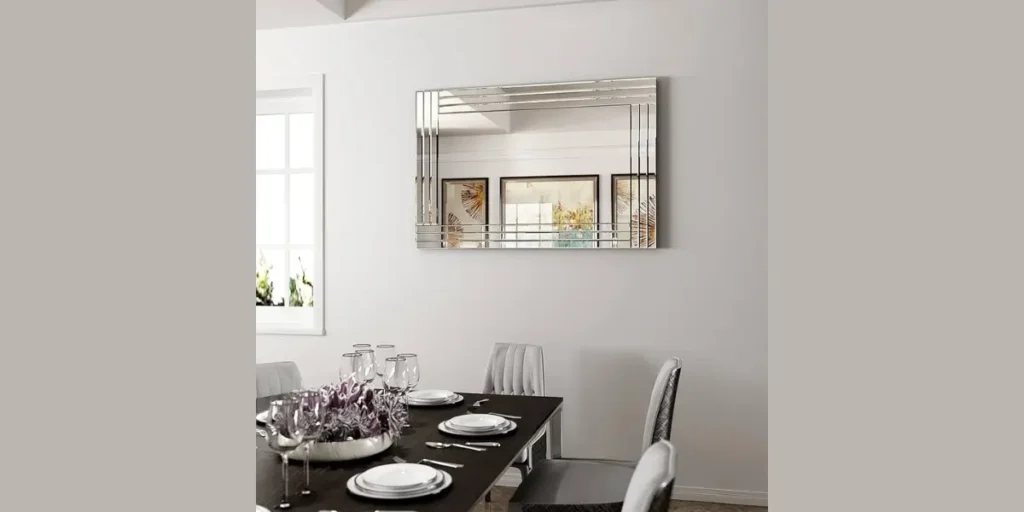 Minimal Frameless Mirror for Clean Interiors