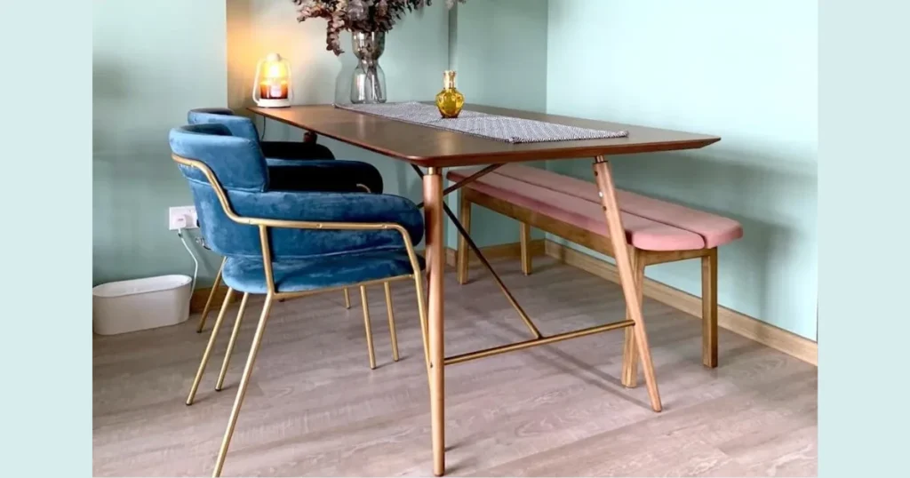 Bench and Chair Combination for Modern Dining Flexibility