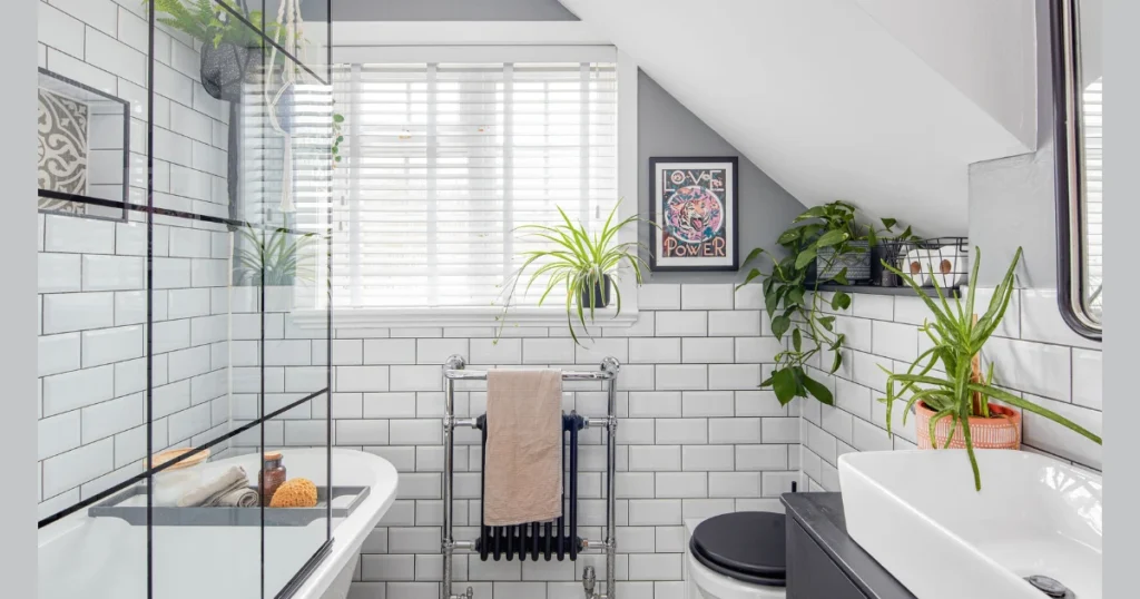 Narrow Horizontal Wall Tiles