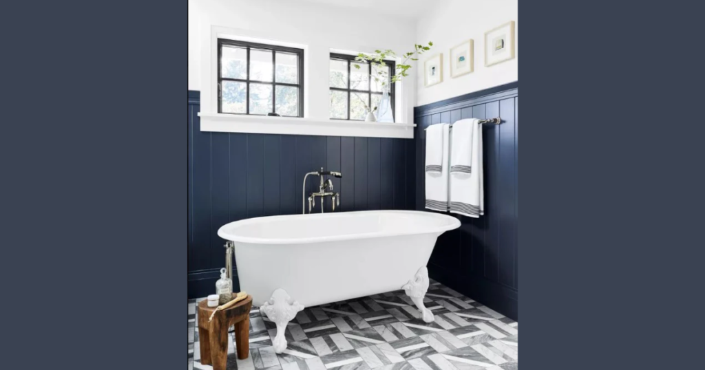 Navy Blue Bathroom Wall Color for Bold Elegance