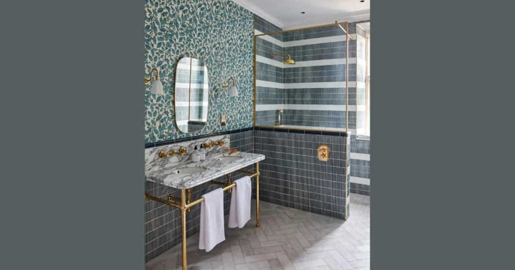 Vertical Stripe Tile Patterns 