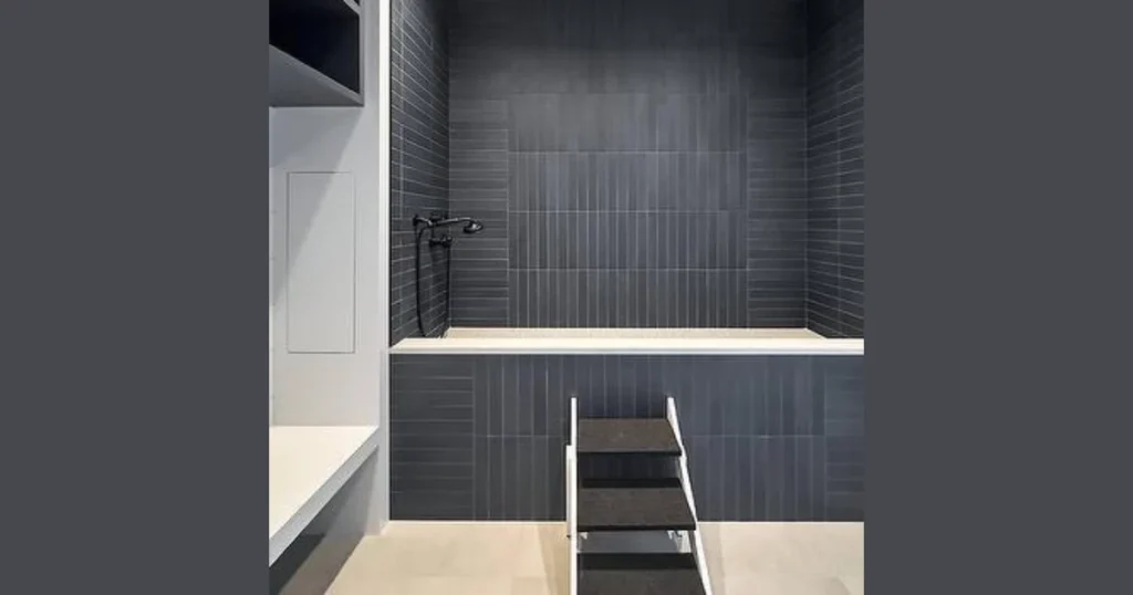 Vertical and Horizontal Tile Mix Layout