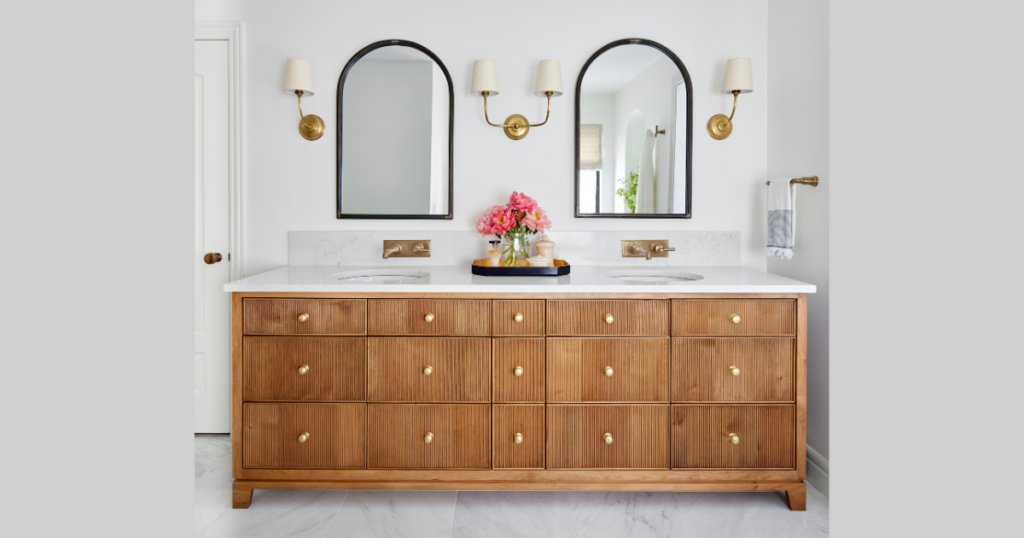 Vintage Style Bathroom Vanity with Storage