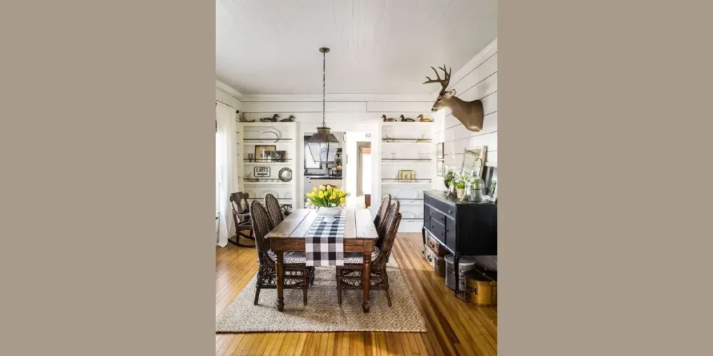 Vintage or Antique Decorative Accents