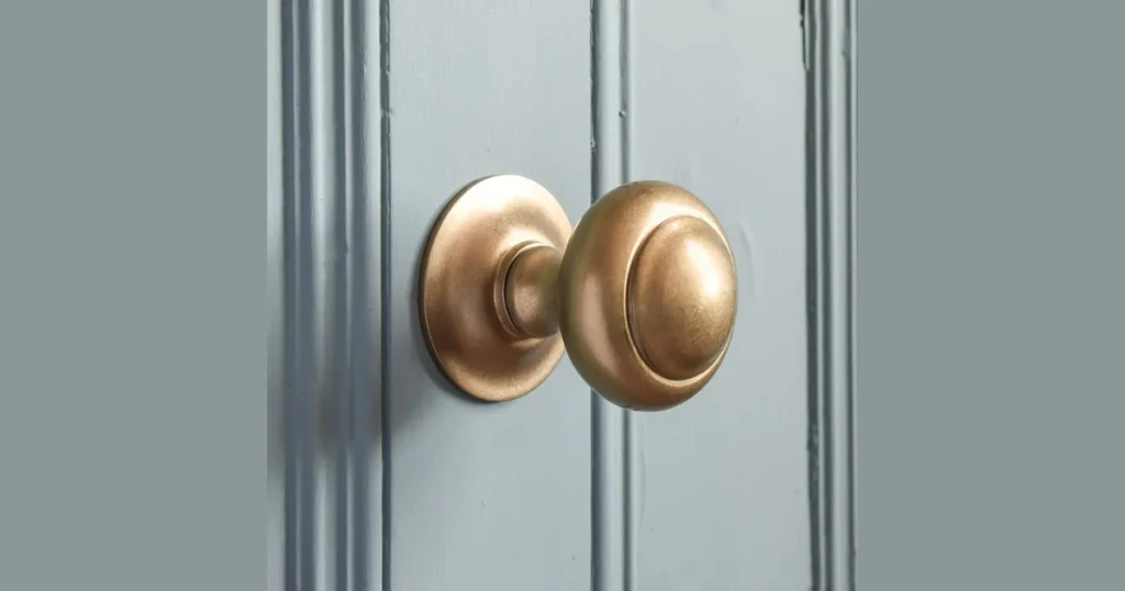 Antique Style Round Door Knob