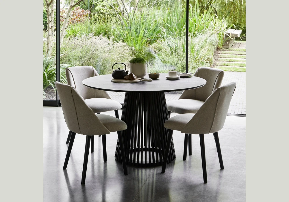 Black Dining Table With 4 Chairs for Bold Contrast