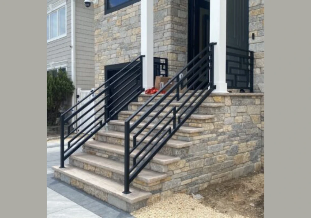 Black Metal Railing Ideas for Outdoor Stairs