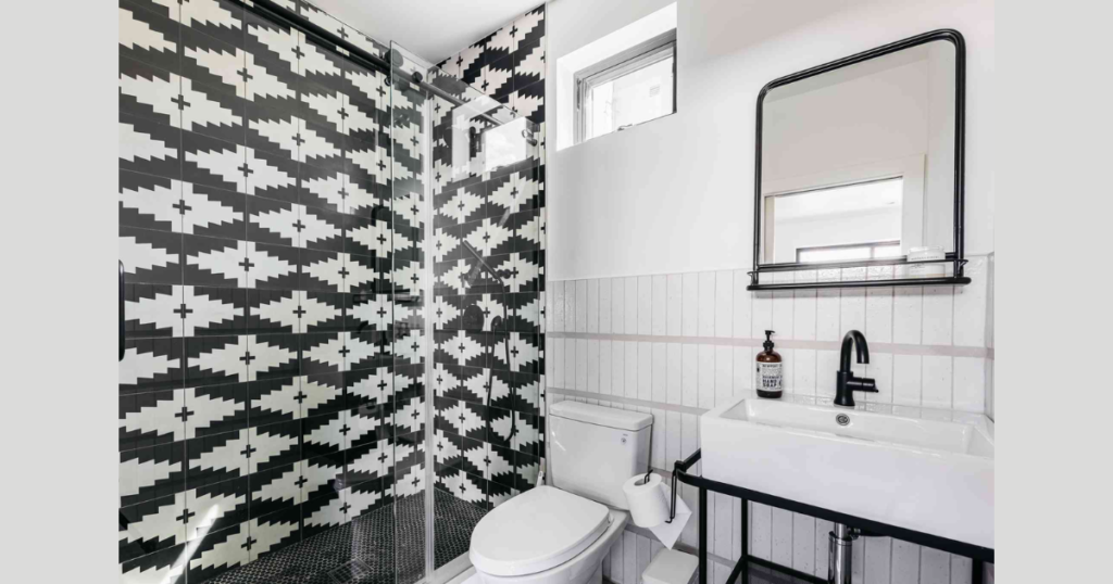 Black and White Shiplap Contrast Design