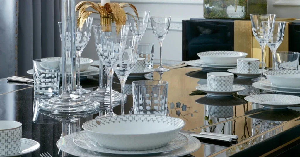 Classic Plate and Cutlery Dining Table Setting
