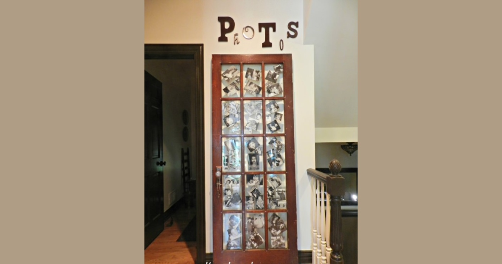 Clip Frame Photo Display on Door