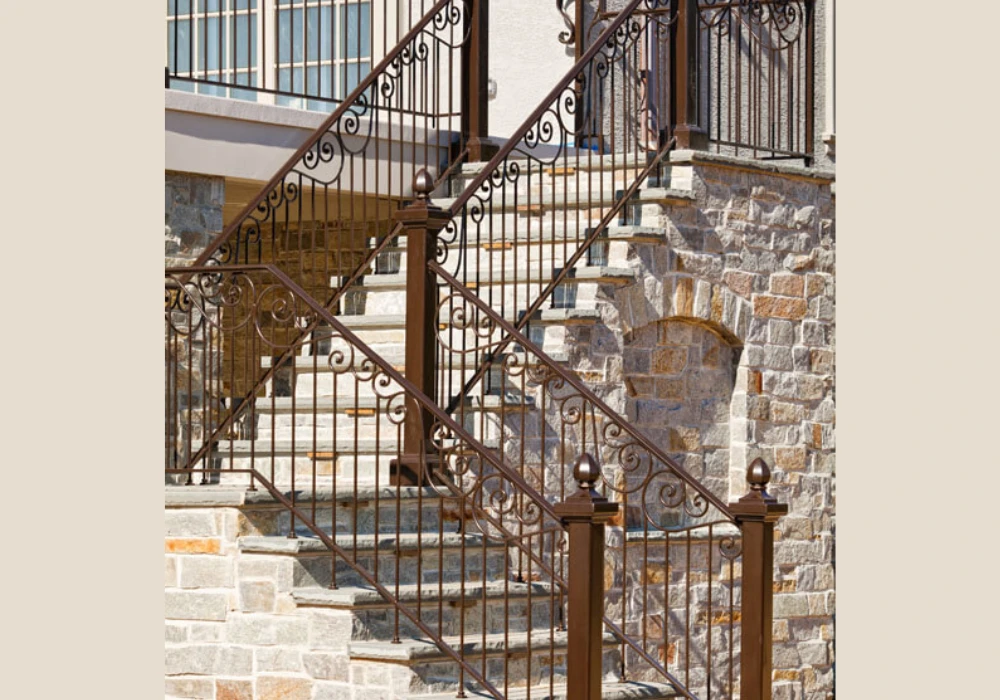 Decorative Metal Railing Ideas for Outdoor Stairs