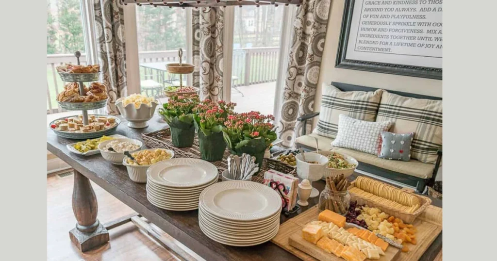 Dining Table Inspiration with Decorative Tray