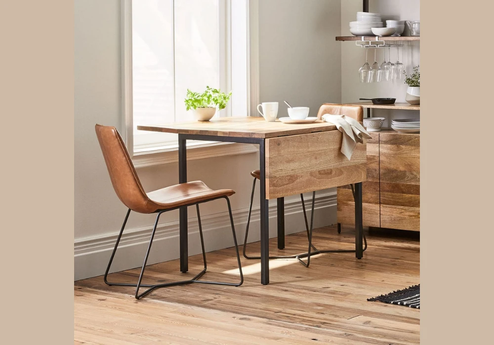 Drop-Leaf Dining Table for Space Control