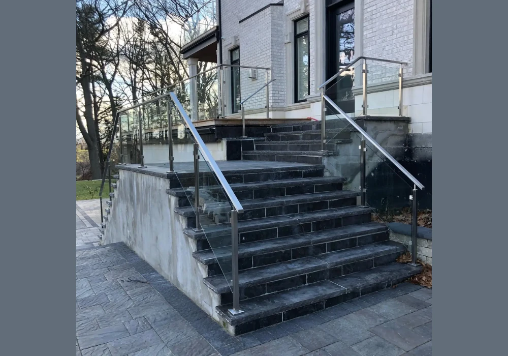 Glass Exterior Railing Ideas for Open Views