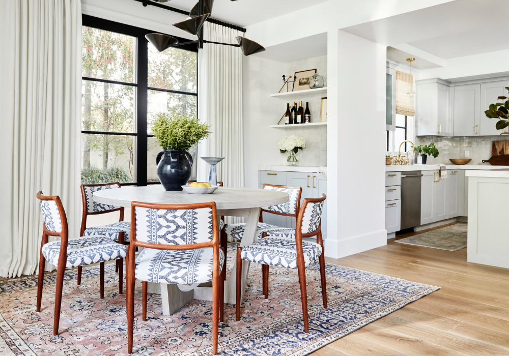 Layered Rug Look for Designer Dining Spaces