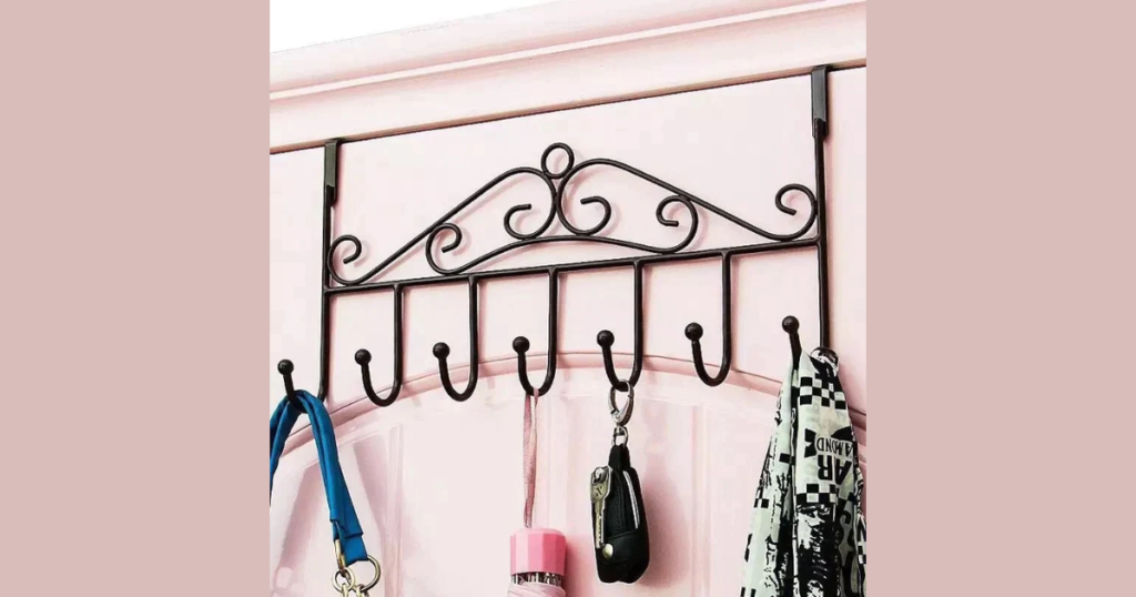 Metal Frame Modern Door Hanger