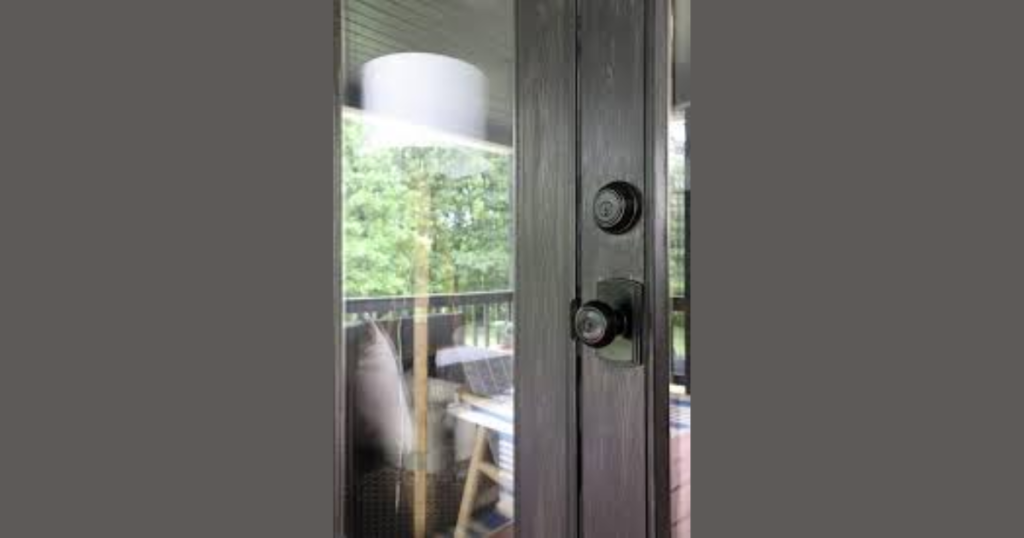 Metal Hardware Door Makeover