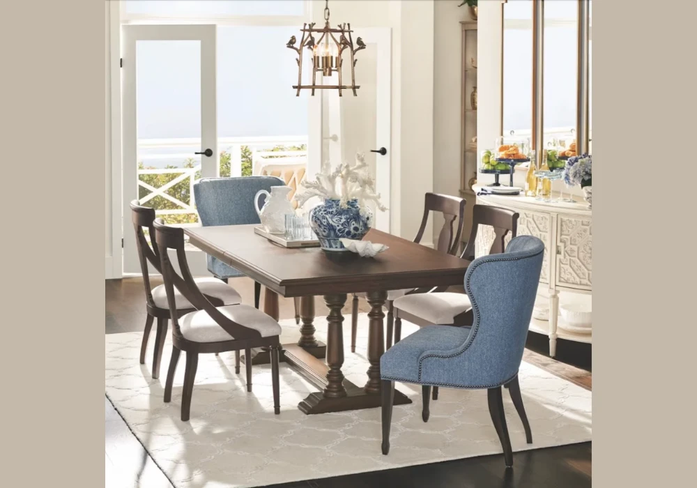 Mix Chairs with Similar Height and Size