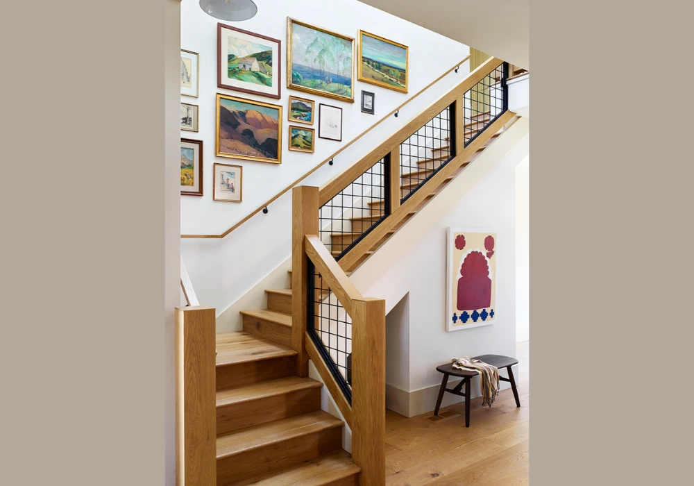 Mixed Material Railing Ideas for Indoor Stairs