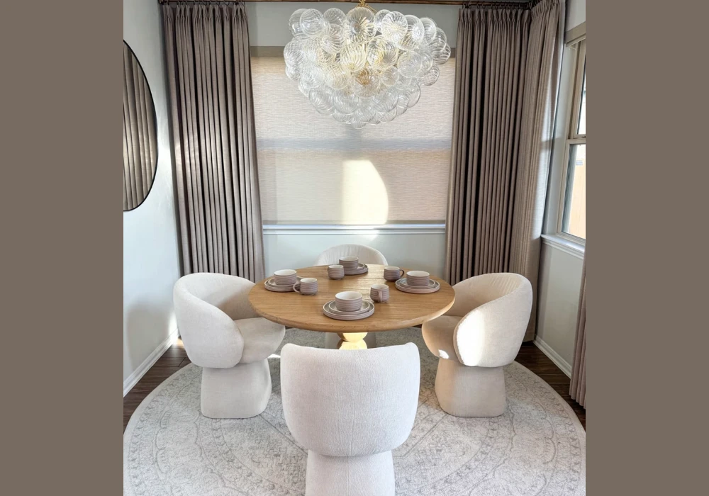 Round Dining Table Arrangement Ideas for Better Balance