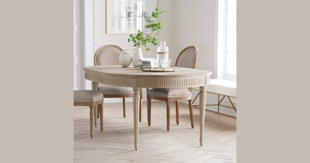  Single Statement Vase Decor