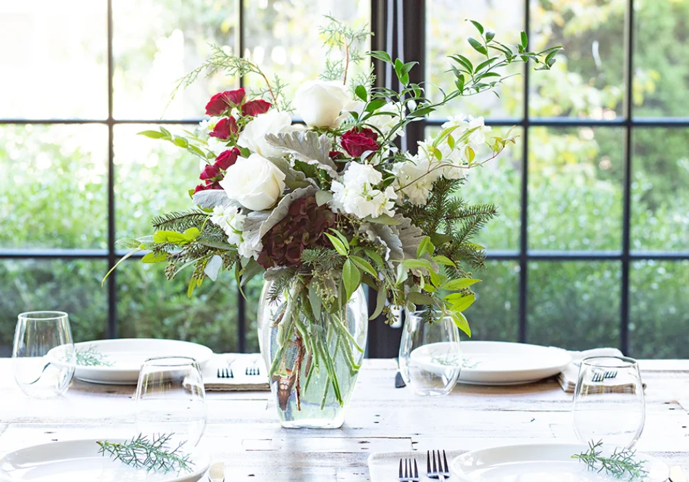 Single Vase Centerpiece Arrangement
