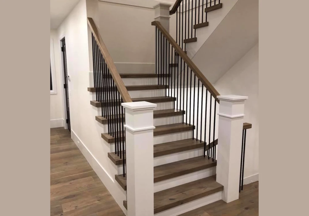 Staircase Railing Ideas With Mixed Materials