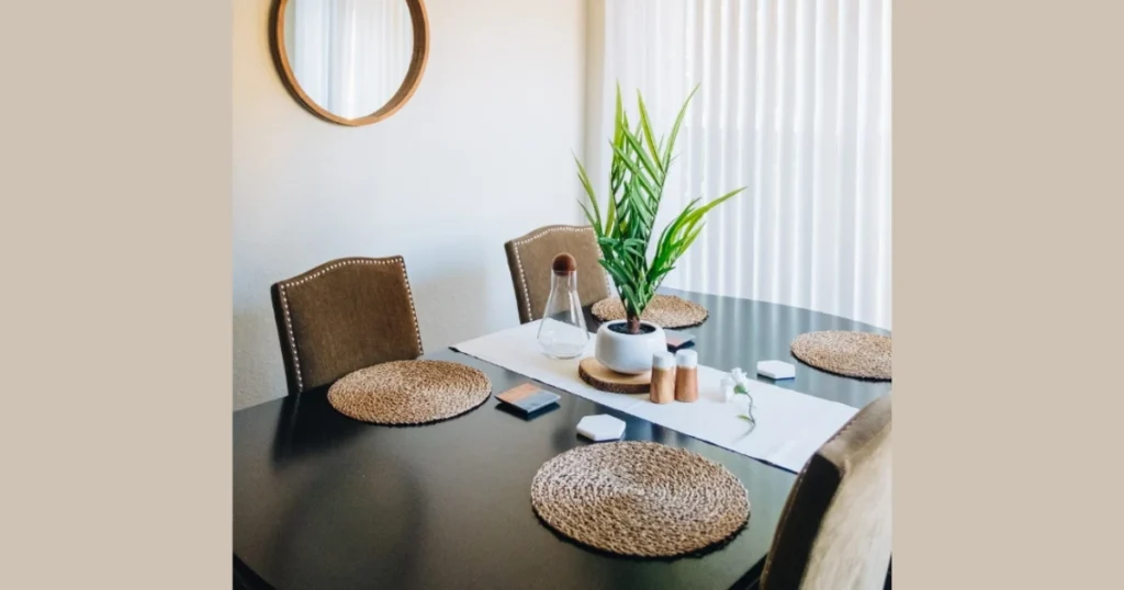 Table Runner and Accessory Combination