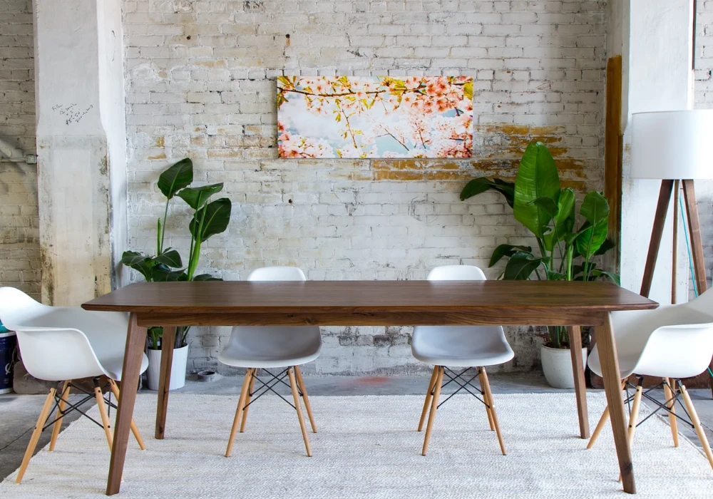 Tapered Leg Mid Century Dining Table Design