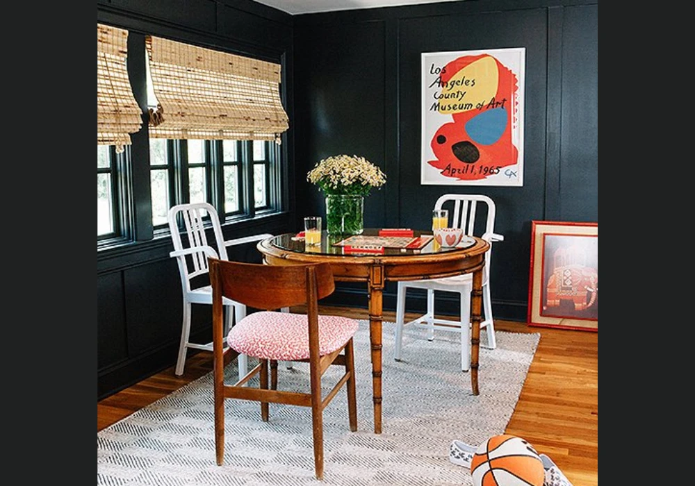 Two Chair Styles Repeated Around the Table