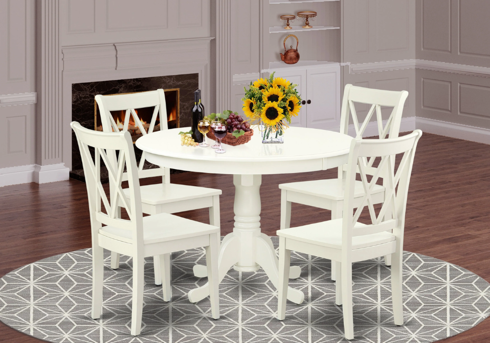 White Dining Table With Seasonal Centerpieces