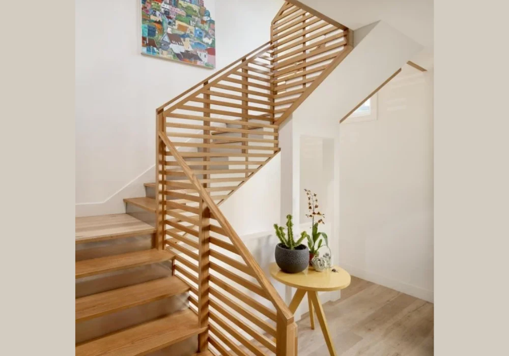 Wooden Railing Ideas for a Warm and Classic Feel