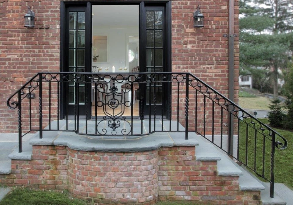 Wrought Iron Exterior Railing Ideas for Classic Homes