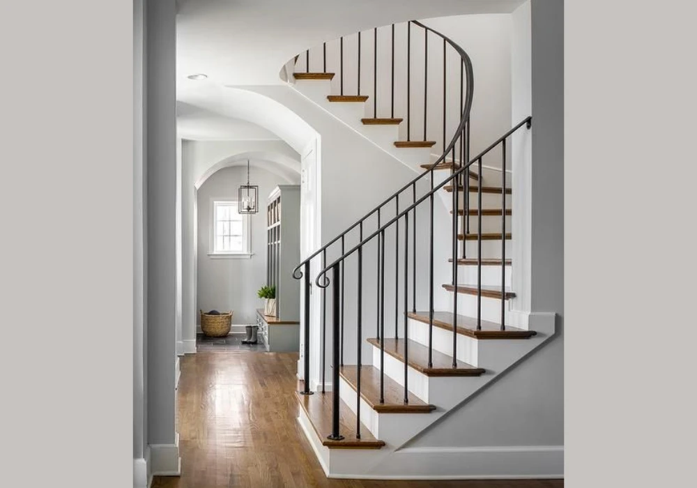 Classic Spindle Indoor Railing Ideas That Still Work