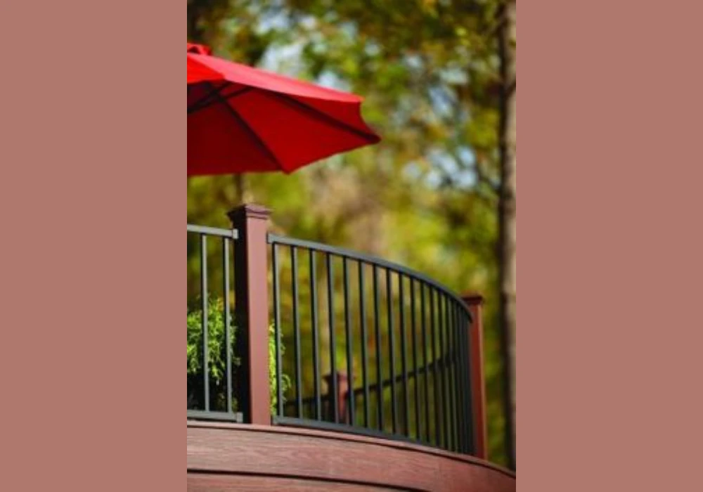 Curved Patio Railing Ideas for a Soft, Elegant Touch