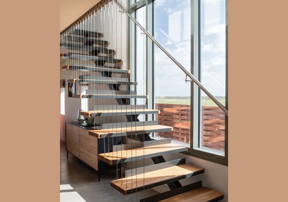 Floating Staircase Modern Railing Ideas