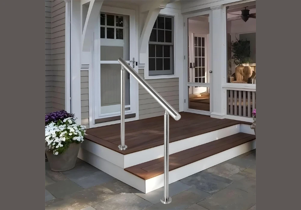 Front Step Porch Railing Ideas for Safer Entry