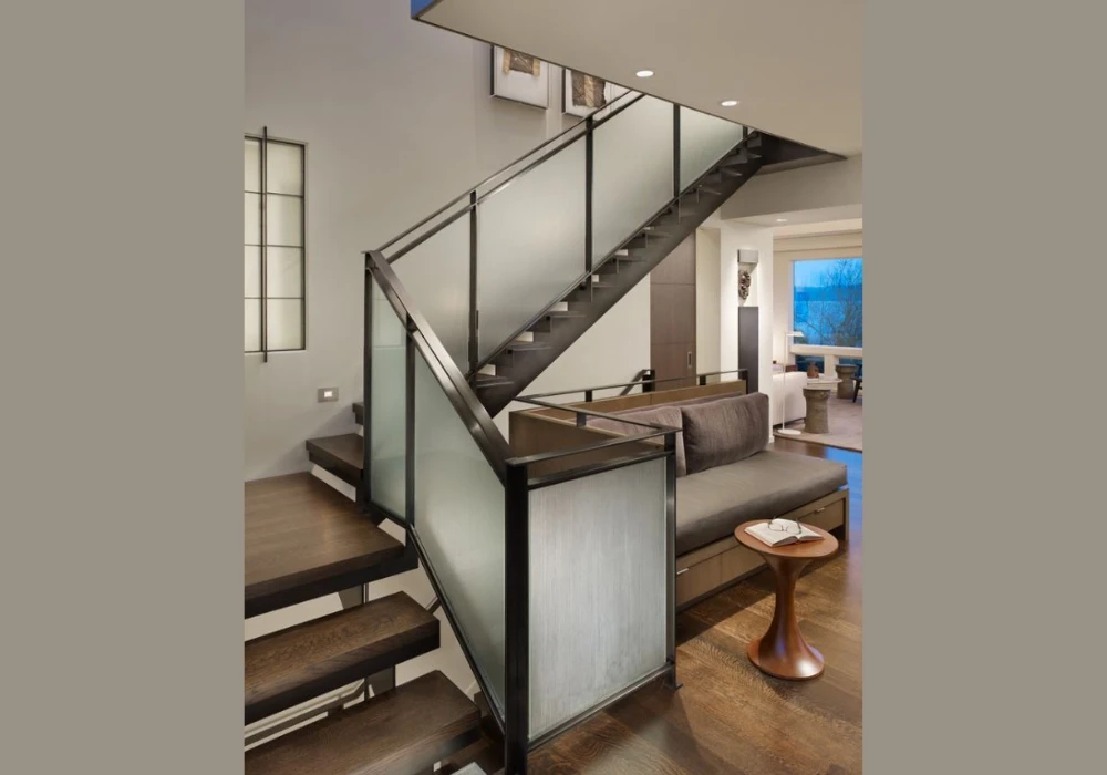 Frosted Glass Stair Railing Ideas for More Privacy