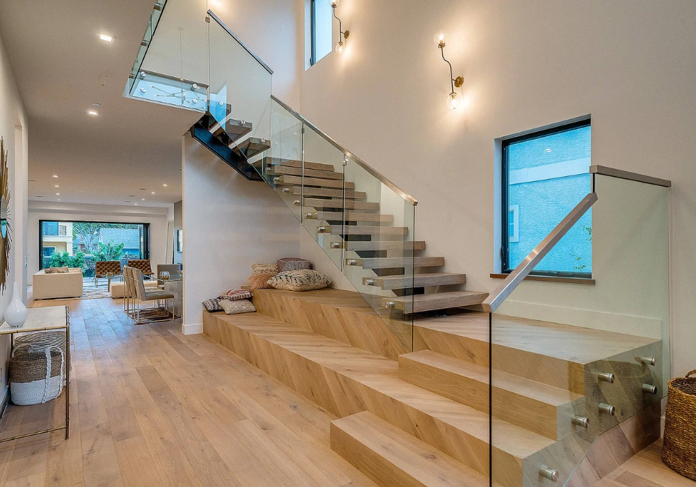 Glass Indoor Railing Ideas for an Open View