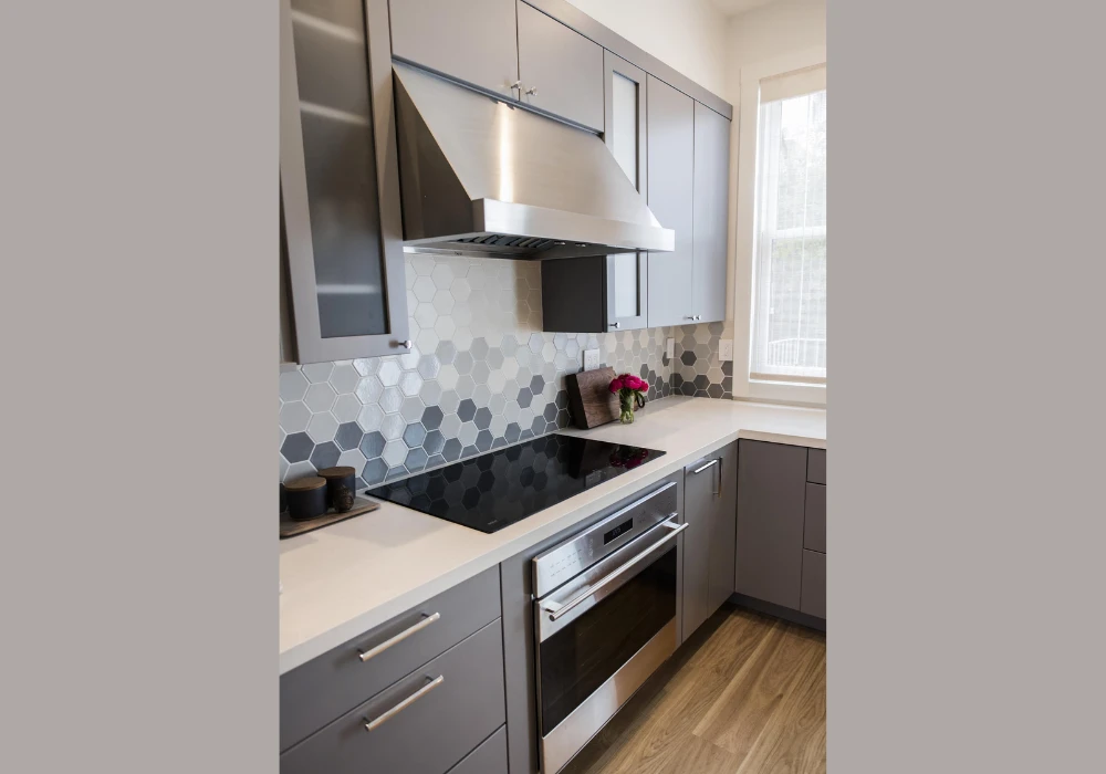 Hexagon Tile Kitchen Backsplash Ideas for Modern Look
