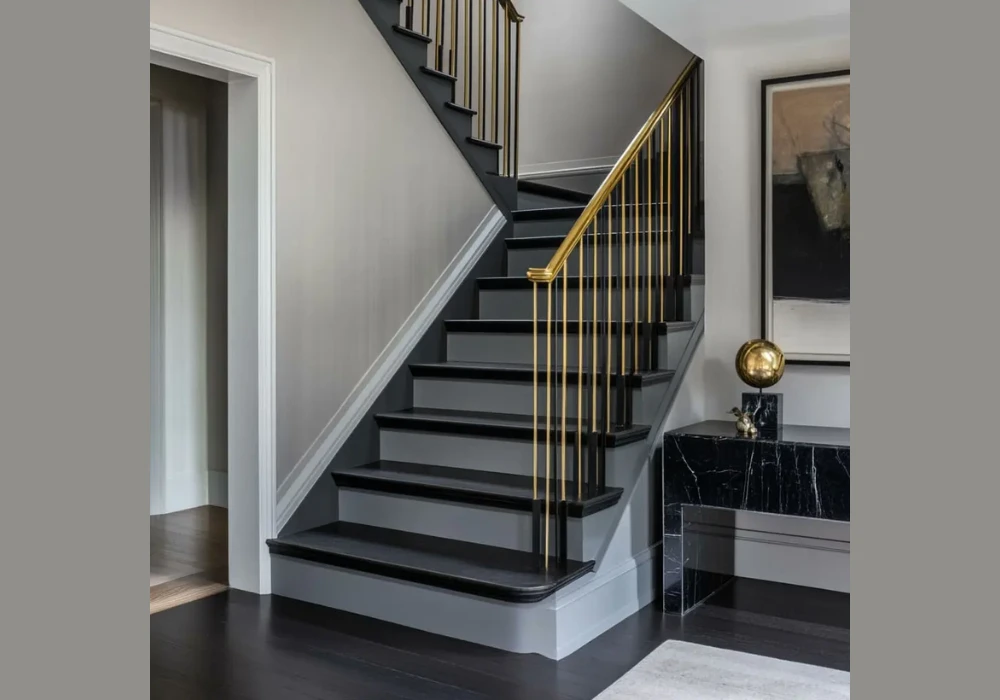 Metallic Accents for a Glamorous Boho Twist 