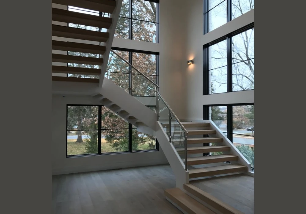 Open Tread Staircase with Glass or Metal Railings